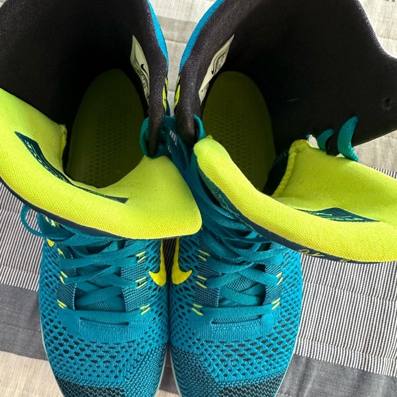 Men’s Nike Kobe Elites Perspective - Picture 4 of 6